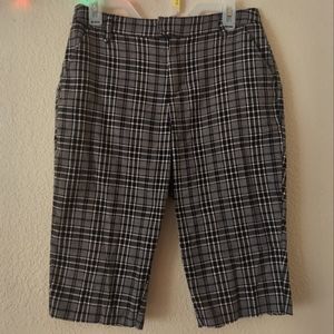 Dark Academia Vintage checkered black & white zipped & buckled Forever 21 shorts